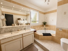 House for sale, 6 rooms, 200 m2, PERTUIS (84)