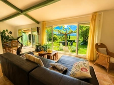 Propriété à vendre 8 pièces 274 m2 sur 1 hectare PERTUIS (84)