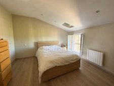 143 m2 duplex in village house with terrace for sale, 4 rooms (84)