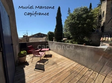 Appartement Duplex de 143 m2 dans maison de village avec terrasse  à vendre 4 pièces  (84)