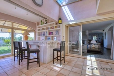 Exceptional property of 290 m2 in the heart of the Vallée des Baux-de-Provence – 25 hectare olive-growing estate for sale 7 rooms MOULES (13)