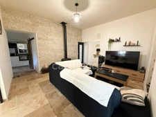 Maison de village de plain-pied avec jardin PUGET (84)
