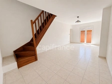House for sale, 4 rooms, 74 m2, with garden and garage, PUYVERT (84)
