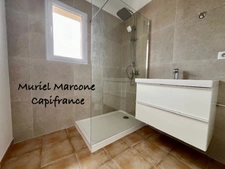 Maison à vendre 3 pièces de 56 m2 PUYVERT (84) terrasses et stationnement 