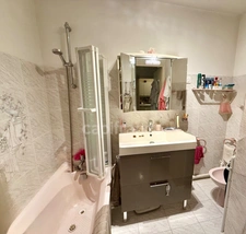Appartement à vendre 2 pièces  47 m2 SANARY SUR MER (83)