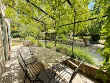 ROGNES (13) Élégante propriété Provençale de 170 m2 avec piscine et garage terrain de 5220 m2  