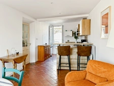 Pyrénées Orientales (66) - Village house - 3/4 bedrooms - Equipped kitchen - Air conditioning - Terrace, garage and cellar - View of the Canigou
