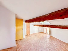 Pyrénées Orientales (66) - Immeuble 86 m² à aménager – Potentiel 3 studios - Argelès-sur-Mer centre 
