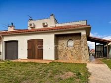 Pyrénées Orientales (66) - Maison à vendre 107 m² - 3 chambres - Garage - Jardin - Atelier - Cave - Forage