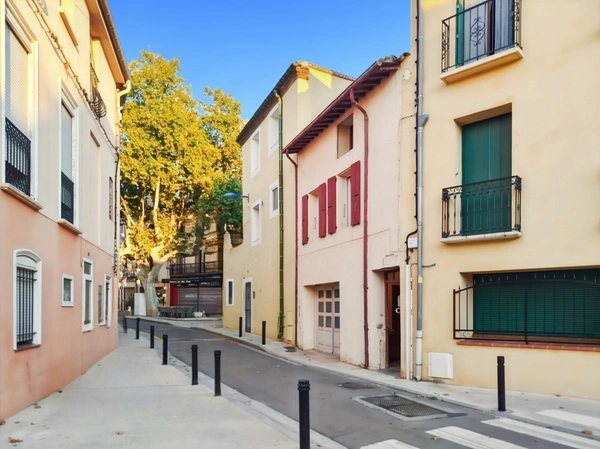 Pyrénées Orientales (66) - Immeuble 86 m² à aménager – Potentiel 3 studios - Argelès-sur-Mer centre 
