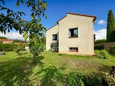 Pyrénées Orientales (66) - À vendre Villa 139 m² avec Terrasse – Piscine – Garage – Dépendances  - Forage