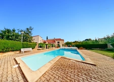 Pyrénées Orientales (66) - À vendre Villa 139 m² avec Terrasse – Piscine – Garage – Dépendances  - Forage