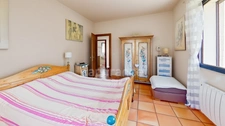 Pyrénées Orientales (66) - Maison 139 m² avec Jardin - Terrasse – Piscine – Garage – Dépendances  