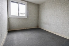 Amiens - Secteur Nord - Résidence Berlioz - Appartement T5 avec cave et parking