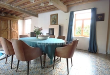 🏡 À Vendre – Superbe Ferme au Carré Rénovée avec Gîtes & Dépendances – Bachy (59830)