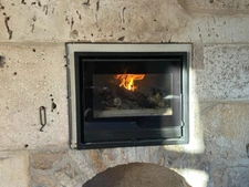 A vendre CREMPS (46) Maison en pierre 5 pièces de 101m² habitables - Dépendances - Terrain 1 857m²